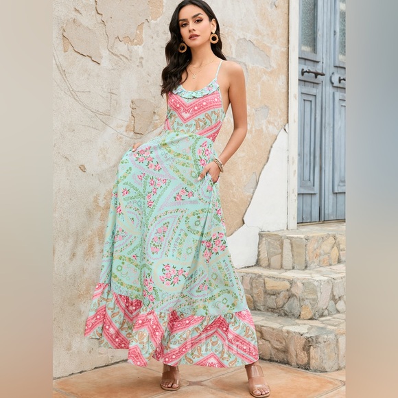 JJ’s House Dresses & Skirts - JJ’s House Floral Maxi Dress in Green and Pink Size Large NWT💗